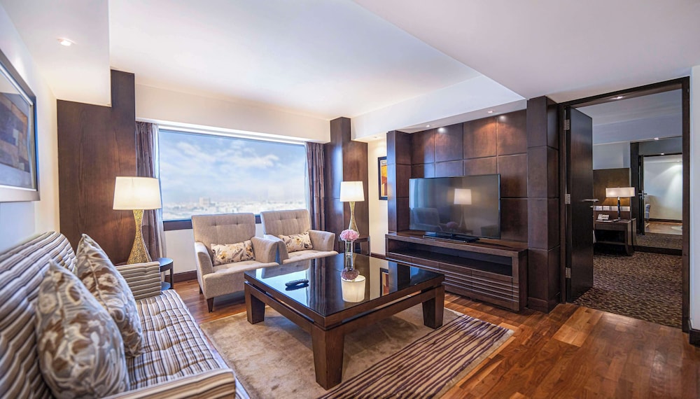 Hyatt Regency Dubai — Hotel rooms in Dubai