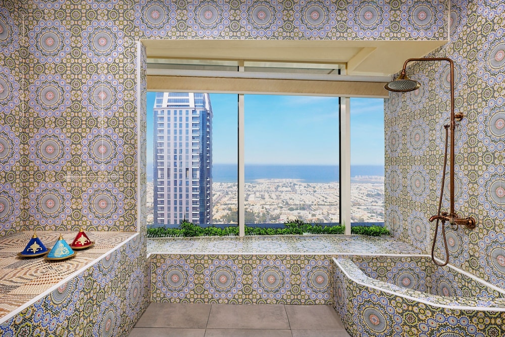 Residence Inn by Marriott Sheikh Zayed Road — Hotel rooms in Dubai