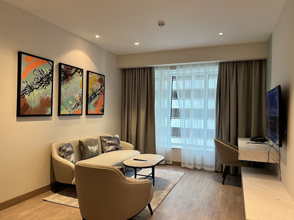 Residence Inn by Marriott Sheikh Zayed Road — Hotel rooms in Dubai