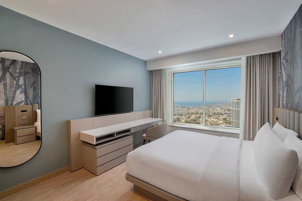 Residence Inn by Marriott Sheikh Zayed Road — Hotel rooms in Dubai