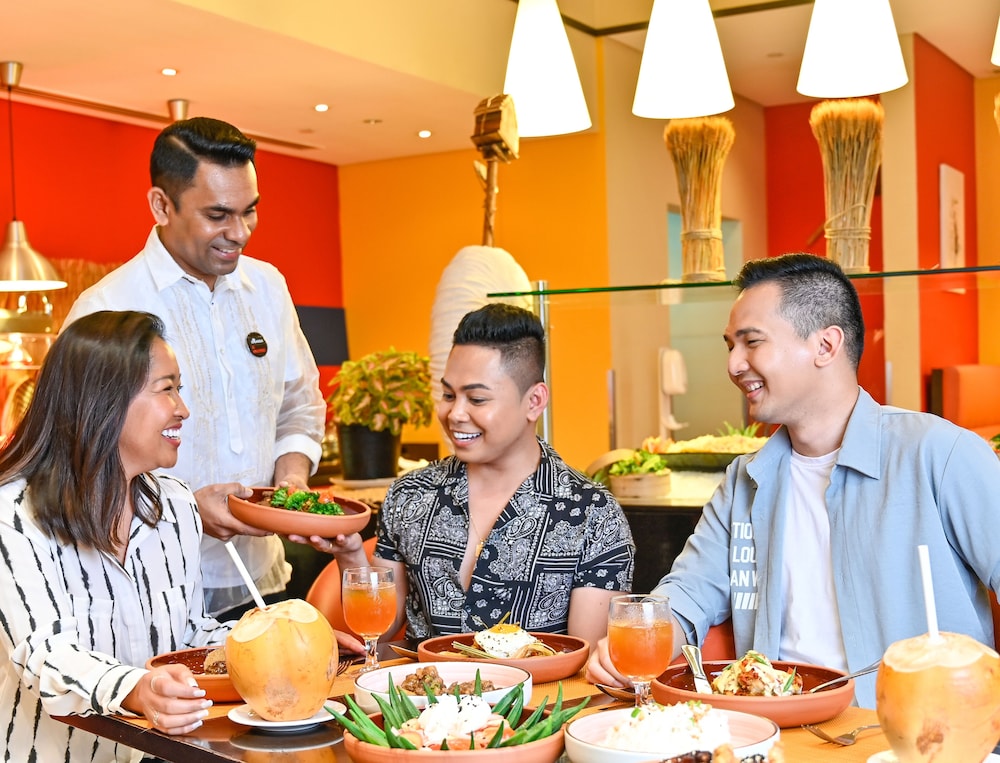 ibis Dubai Al Rigga — Restaurant & bars in Dubai
