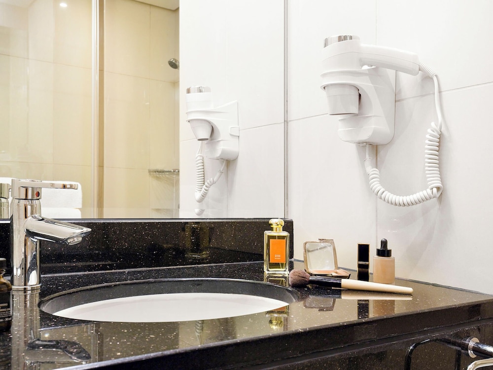 ibis Dubai Al Rigga — Hotel rooms in Dubai
