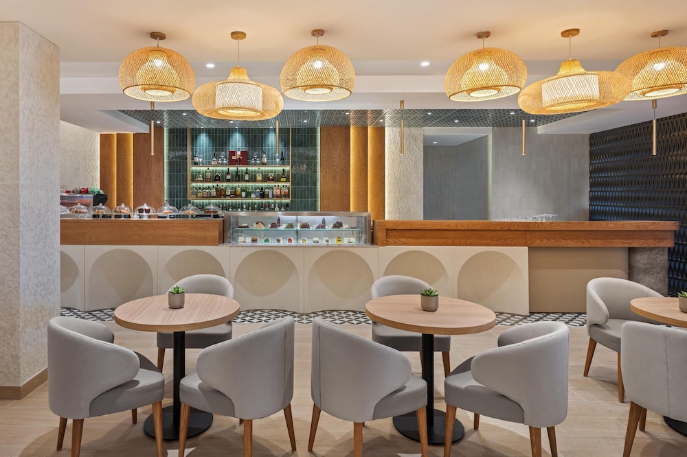 NH Collection Dubai Ibn Battuta — Restaurant & bars in Dubai
