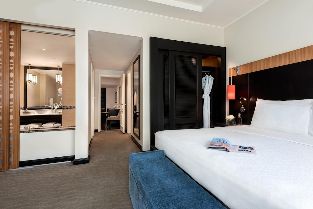 NH Collection Dubai Ibn Battuta — Hotel rooms in Dubai