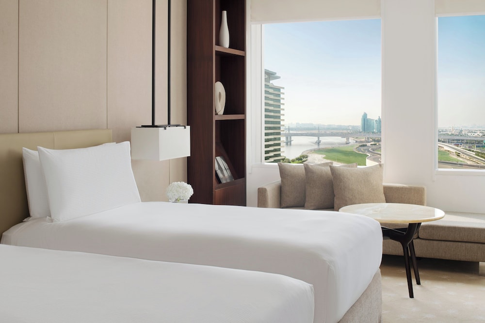 InterContinental Dubai Festival City by IHG — Hotel rooms in Dubai