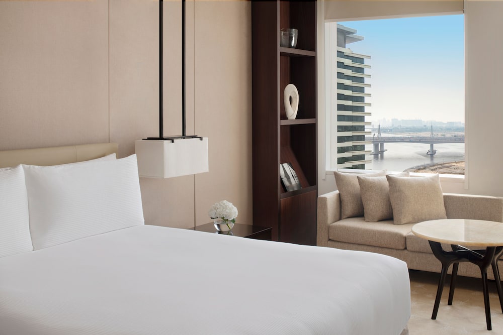 InterContinental Dubai Festival City by IHG — Hotel rooms in Dubai