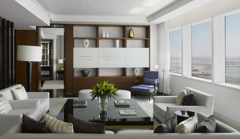 InterContinental Dubai Festival City by IHG — Hotel rooms in Dubai