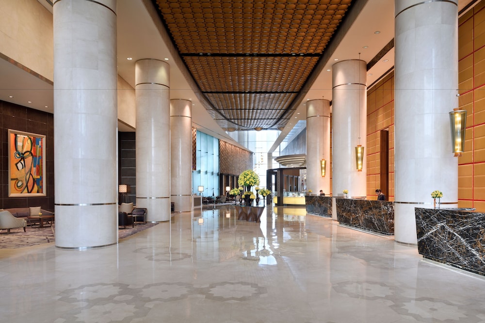 InterContinental Dubai Festival City by IHG — Hotel building in Dubai