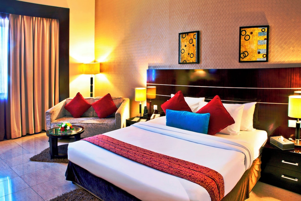 Landmark Hotel Riqqa — Hotel rooms in Dubai