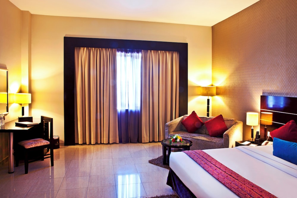 Landmark Hotel Riqqa — Hotel rooms in Dubai