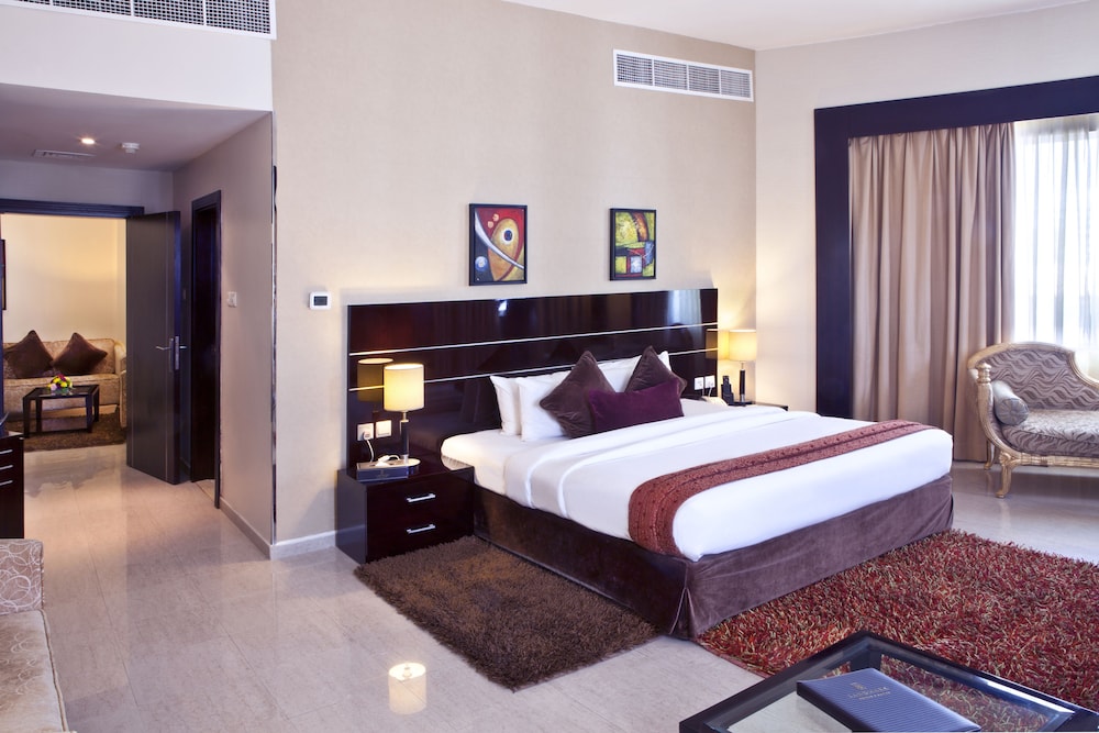 Landmark Hotel Riqqa — Hotel rooms in Dubai