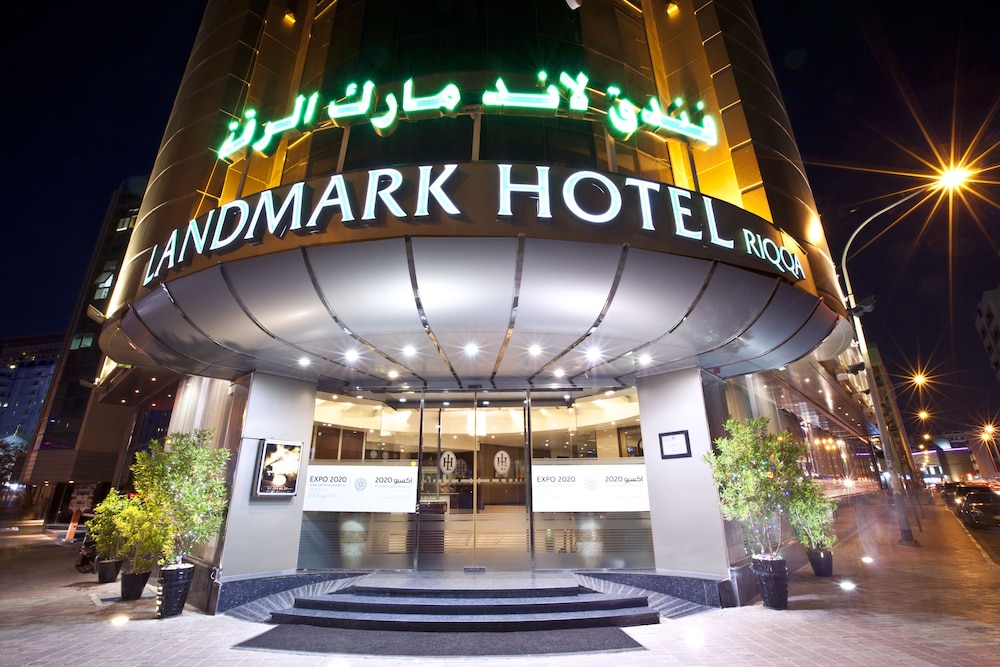 Landmark Hotel Riqqa — Hotel building in Dubai