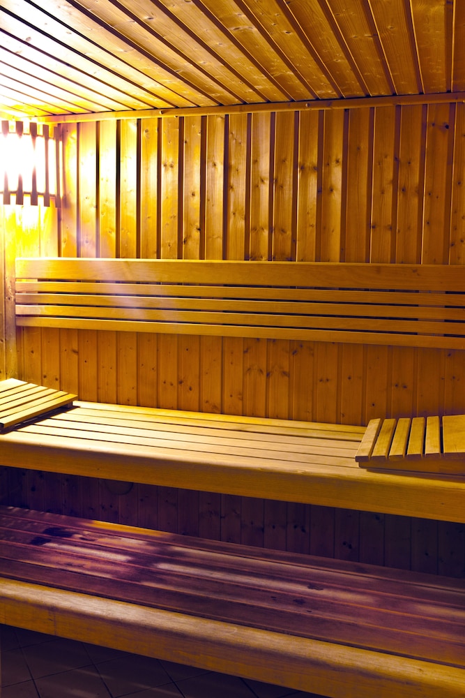 Landmark Hotel Riqqa — Spa in Dubai