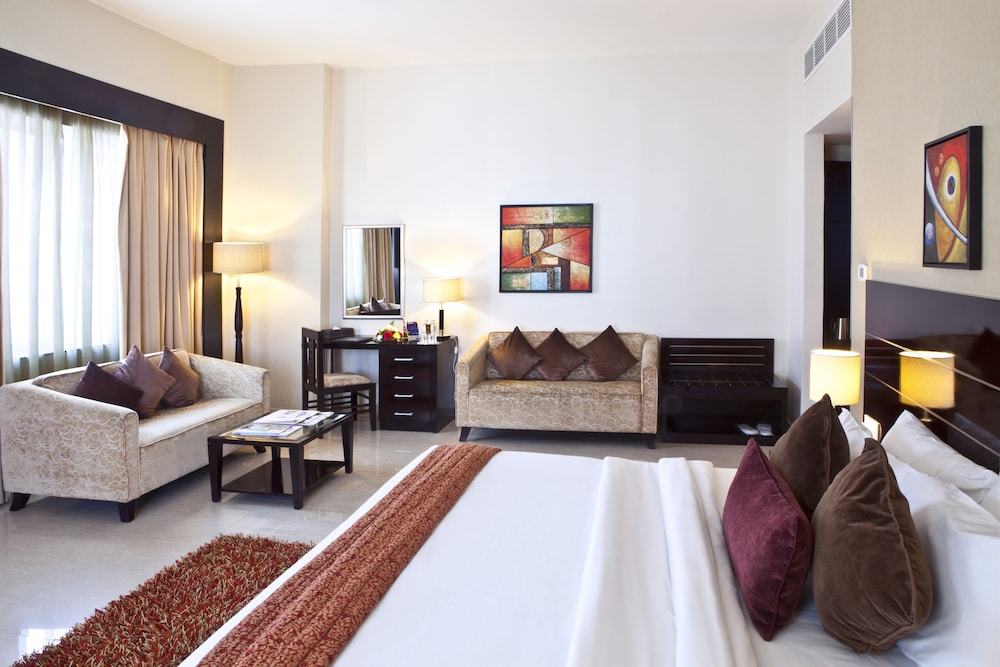 Landmark Hotel Riqqa — Hotel rooms in Dubai