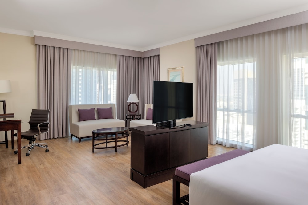 Radisson Blu Hotel, Dubai Barsha Heights — Hotel rooms in Dubai