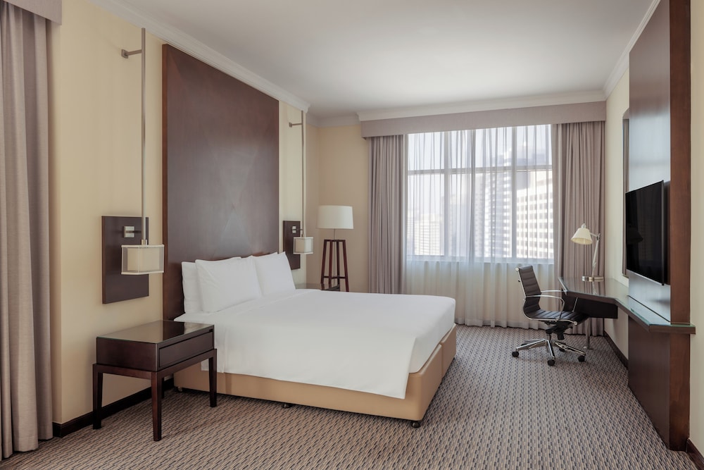 Radisson Blu Hotel, Dubai Barsha Heights — Hotel rooms in Dubai