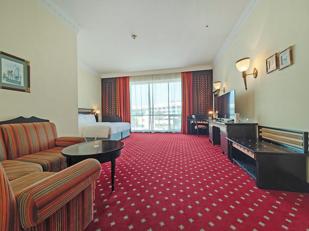 Millennium Airport Hotel Dubai — Hotel rooms in Dubai