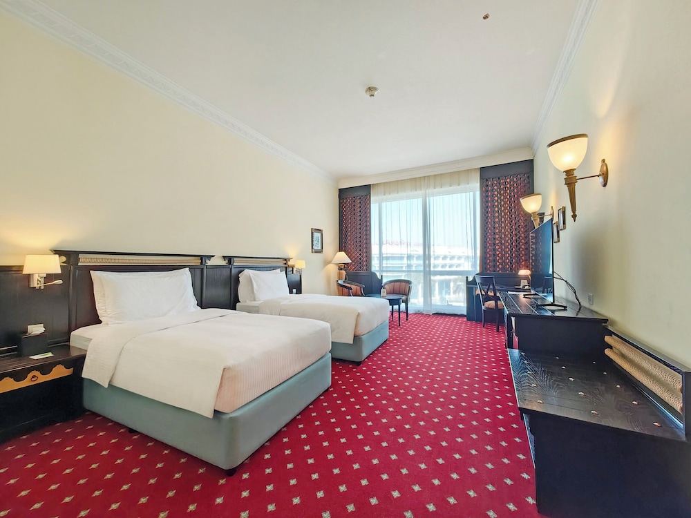 Millennium Airport Hotel Dubai — Hotel rooms in Dubai