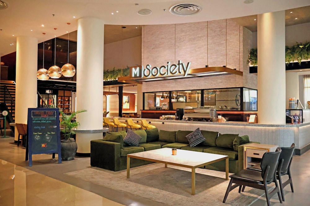 Millennium Airport Hotel Dubai — Hotel building in Dubai