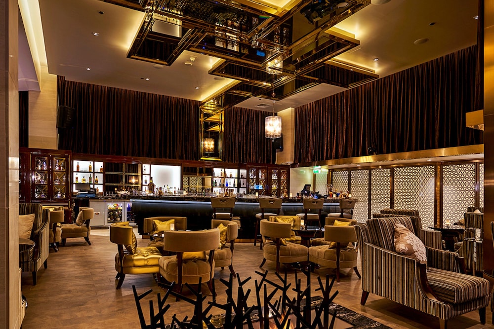 Millennium Airport Hotel Dubai — Restaurant & bars in Dubai
