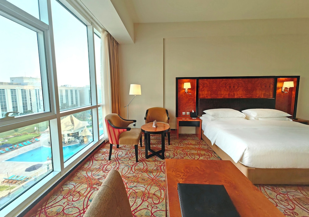 Millennium Airport Hotel Dubai — Hotel rooms in Dubai
