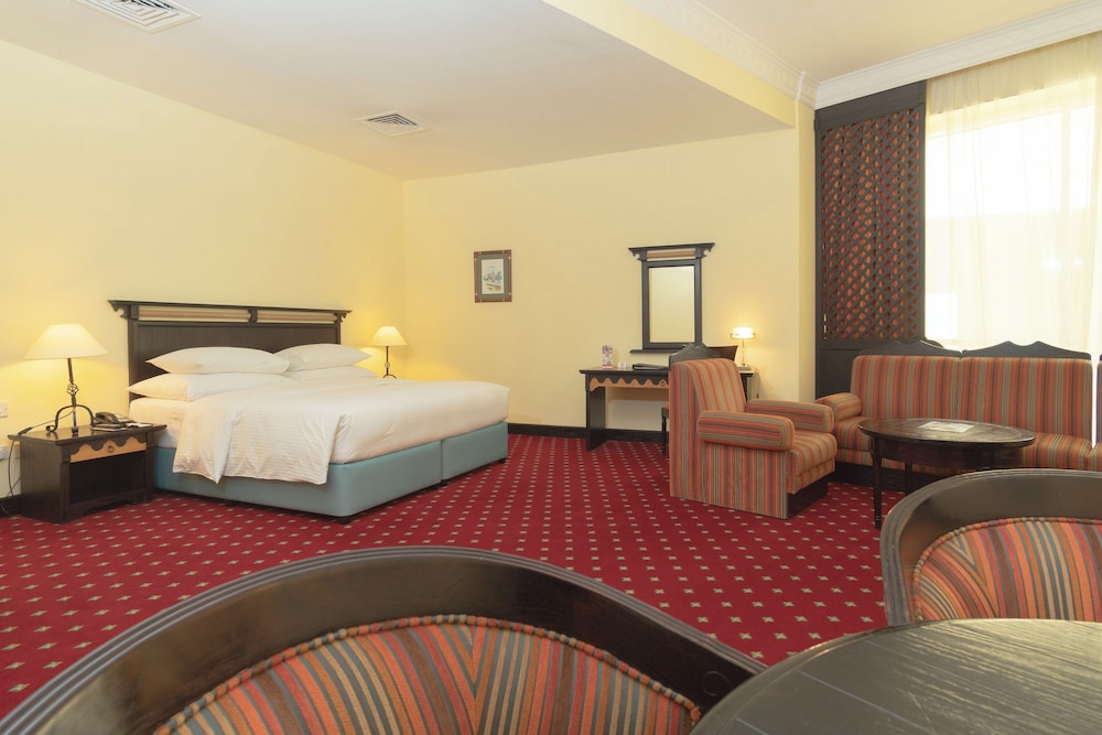 Millennium Airport Hotel Dubai — Hotel rooms in Dubai