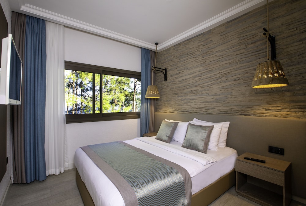 Labranda Mares Marmaris - All Inclusive — Hotel rooms in Marmaris, Mugla