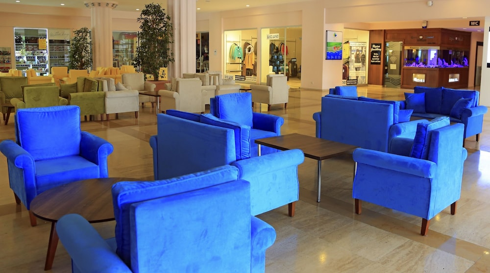 Labranda Mares Marmaris - All Inclusive — Hotel building in Marmaris, Mugla