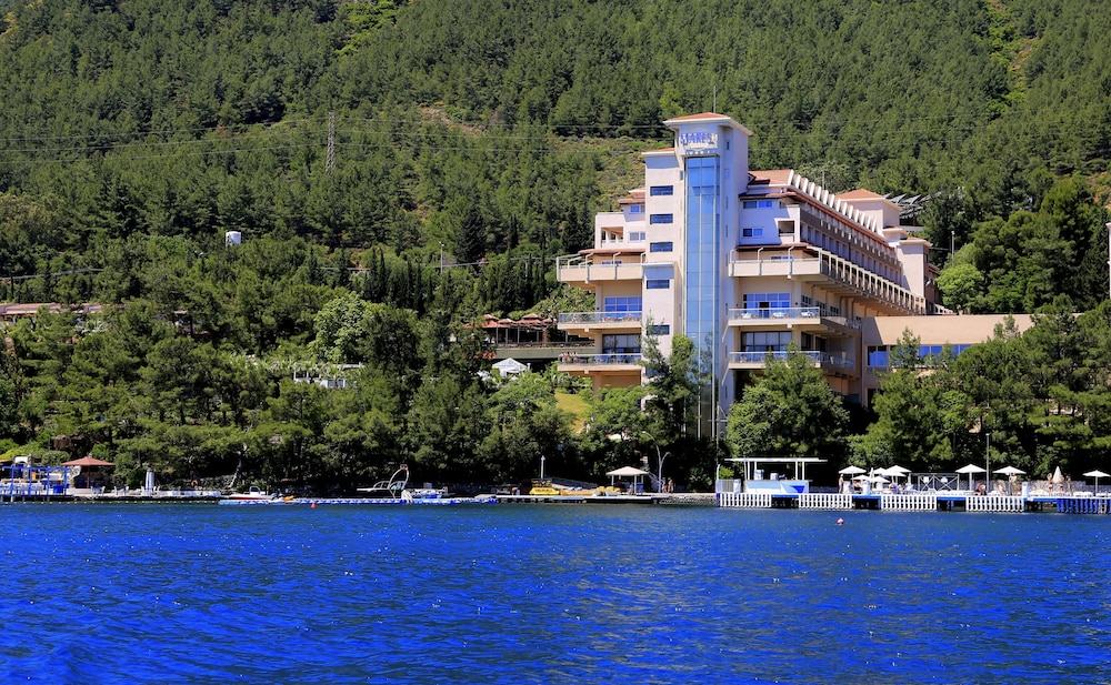 Labranda Mares Marmaris - All Inclusive — Hotel building in Marmaris, Mugla