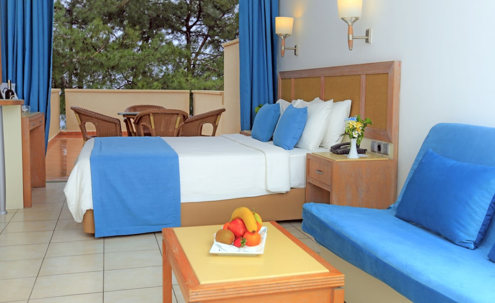Labranda Mares Marmaris - All Inclusive — Hotel rooms in Marmaris, Mugla