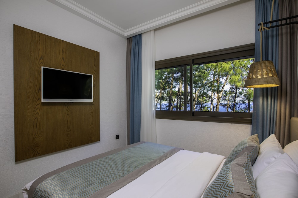 Labranda Mares Marmaris - All Inclusive — Hotel rooms in Marmaris, Mugla