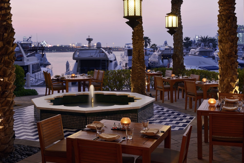 Park Hyatt Dubai — Restaurant & bars in Dubai