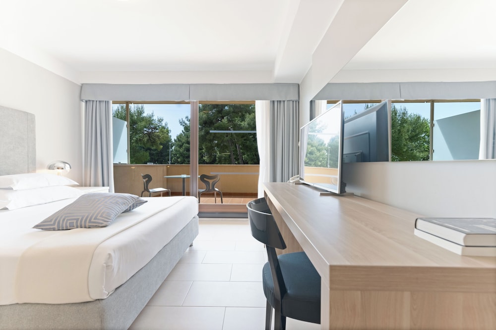 The Residence — Hotel rooms in Podstrana, Split-Dalmatia