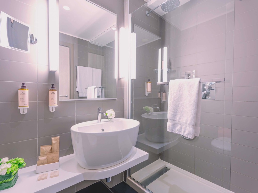 Mercure Roma Centro Colosseo — Hotel rooms in Rome, Lazio