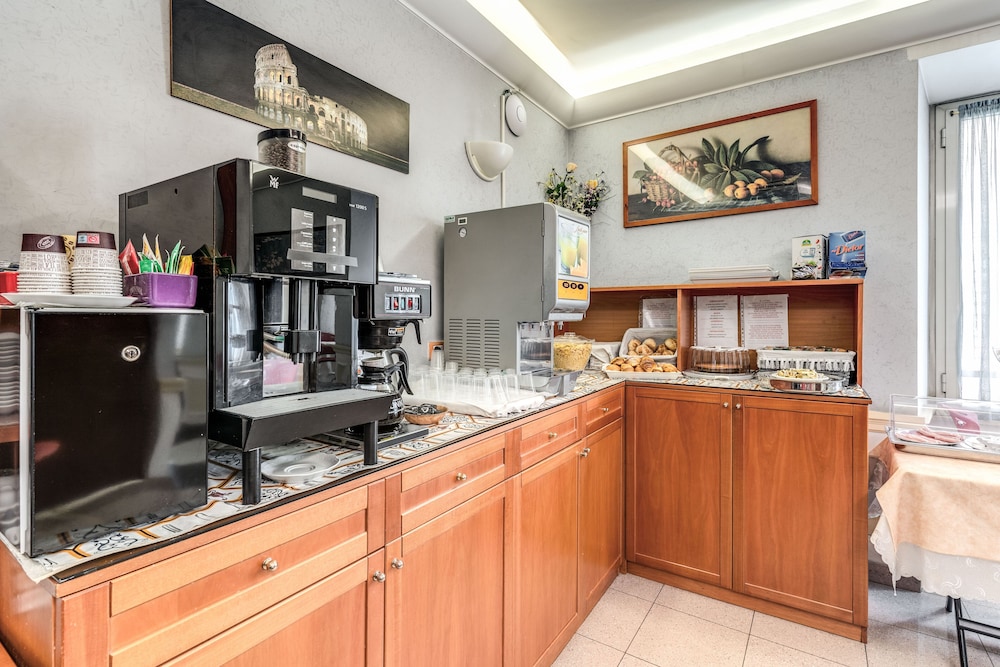 Hotel Milo — Restaurant & bars in Rome, Lazio