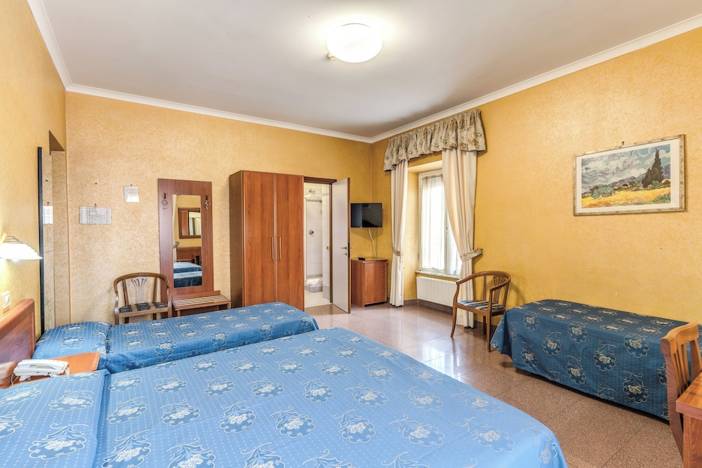 Hotel Milo — Hotel rooms in Rome, Lazio