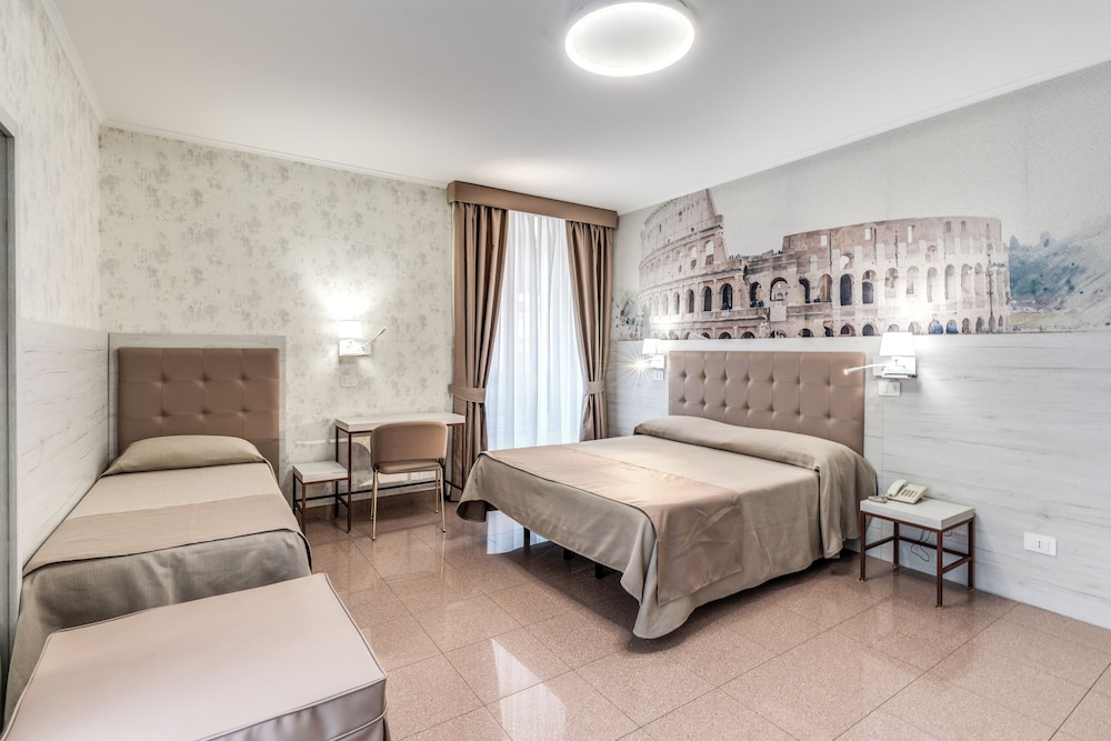 Hotel Milo — Hotel rooms in Rome, Lazio