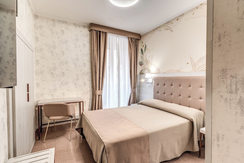 Hotel Milo — Hotel rooms in Rome, Lazio