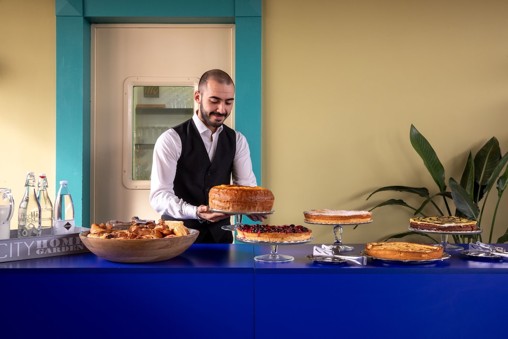 Hotel Montecarlo — Restaurant & bars in Rome, Lazio