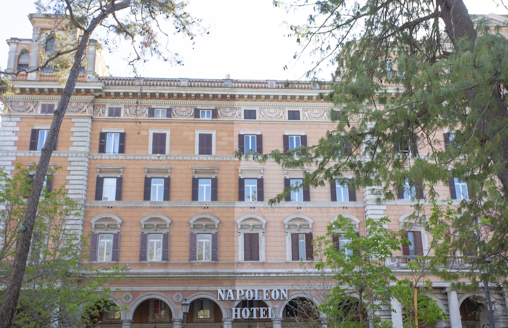 Napoleon Hotel - zdjęcie 3