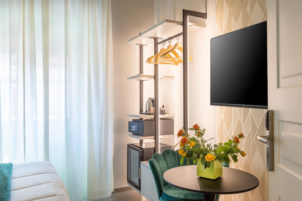 Morpheus Rooms — Hotel rooms in Rome, Lazio