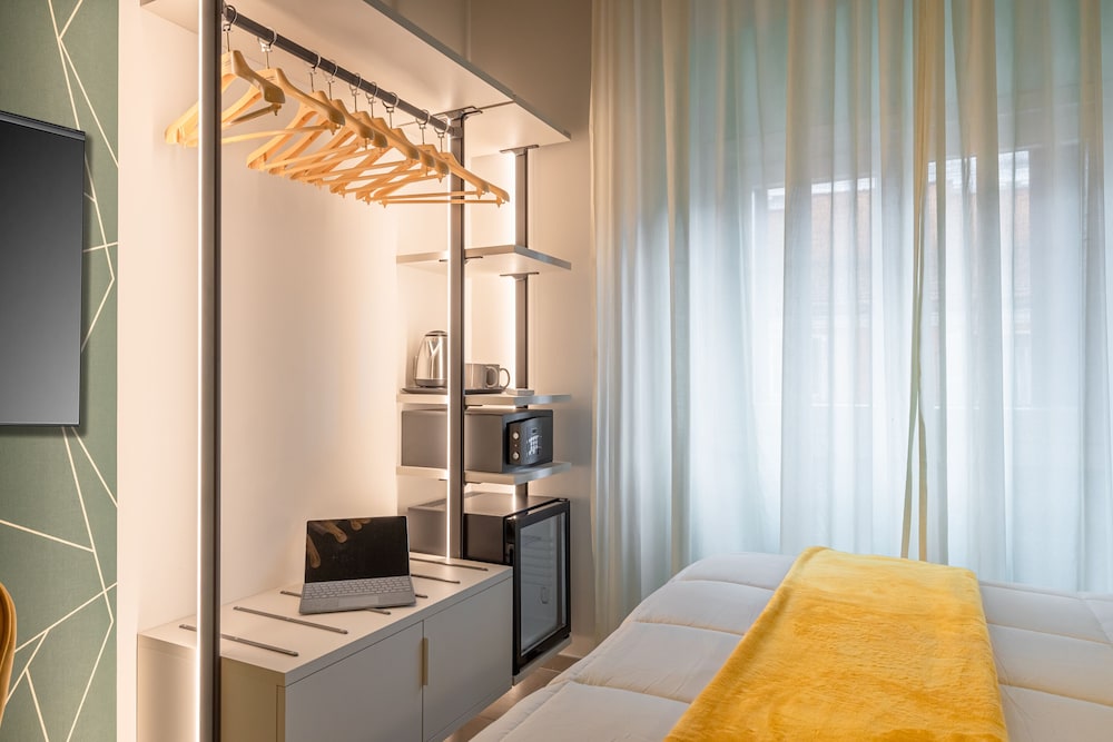 Morpheus Rooms — Hotel rooms in Rome, Lazio