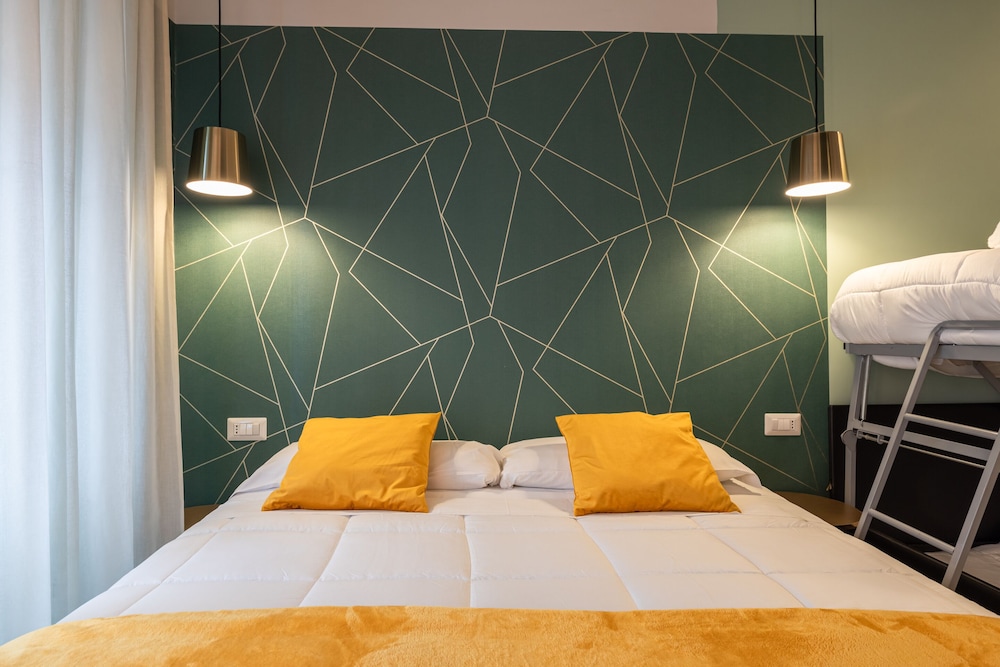 Morpheus Rooms — Hotel rooms in Rome, Lazio