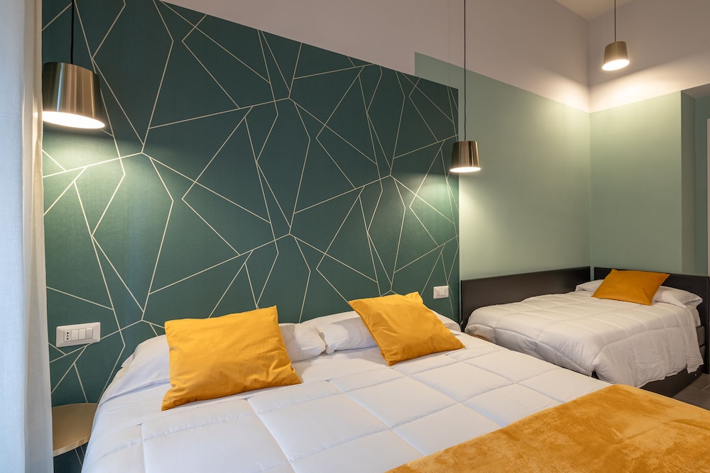 Morpheus Rooms — Hotel rooms in Rome, Lazio