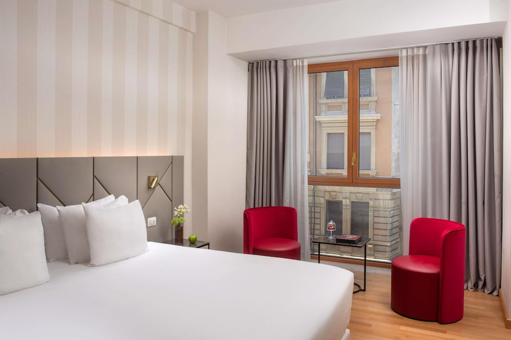 NH Collection Roma Giustiniano — Hotel rooms in Rome, Lazio