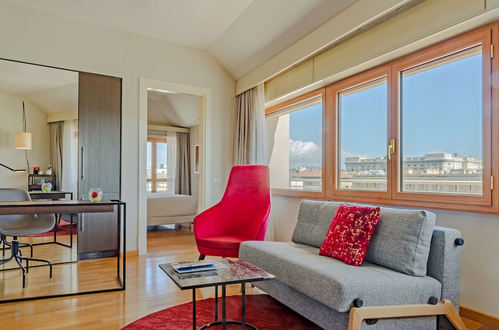 NH Collection Roma Giustiniano — Hotel rooms in Rome, Lazio