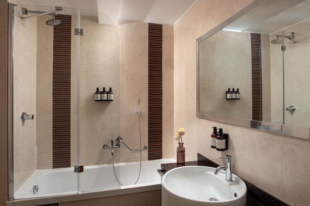 NH Collection Roma Giustiniano — Hotel rooms in Rome, Lazio