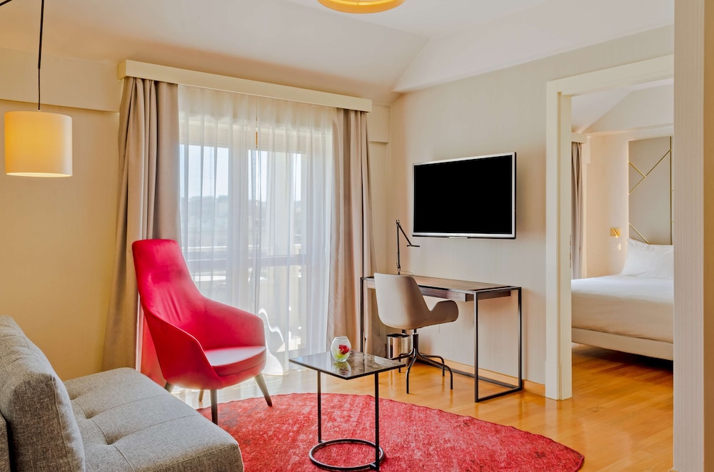 NH Collection Roma Giustiniano — Hotel rooms in Rome, Lazio