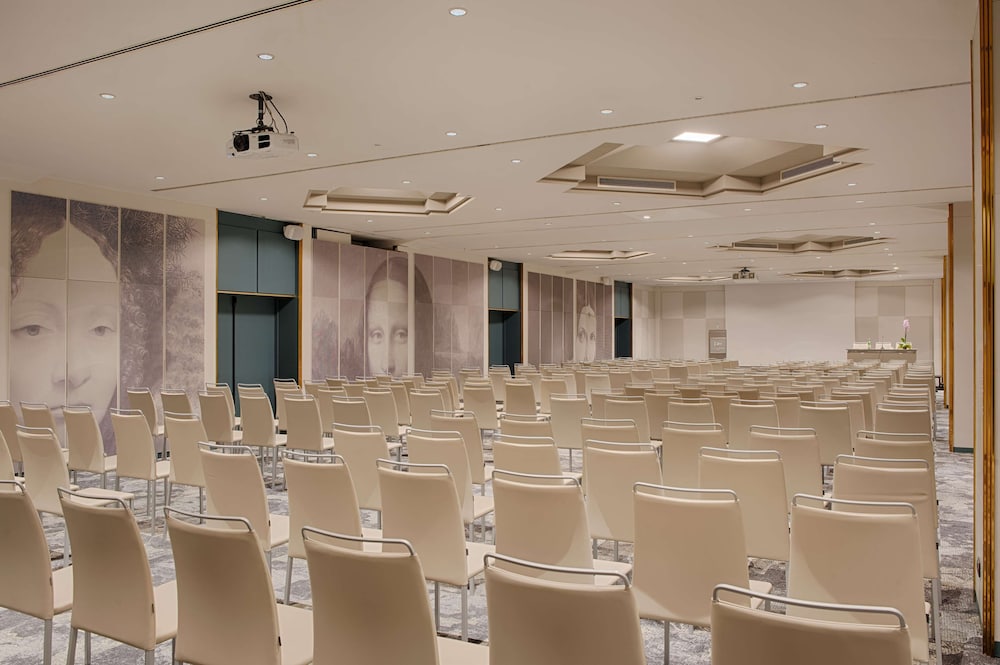 NH Roma Villa Carpegna — Hotel building in Rome, Lazio