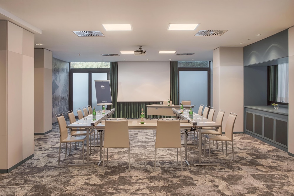 NH Roma Villa Carpegna — Hotel building in Rome, Lazio